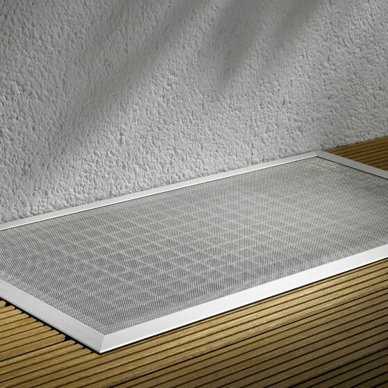 Lichtschachtabdeckung mit Rahmen Edelstahl als Insektenschutz auch als Regenschutz oder wasserdicht